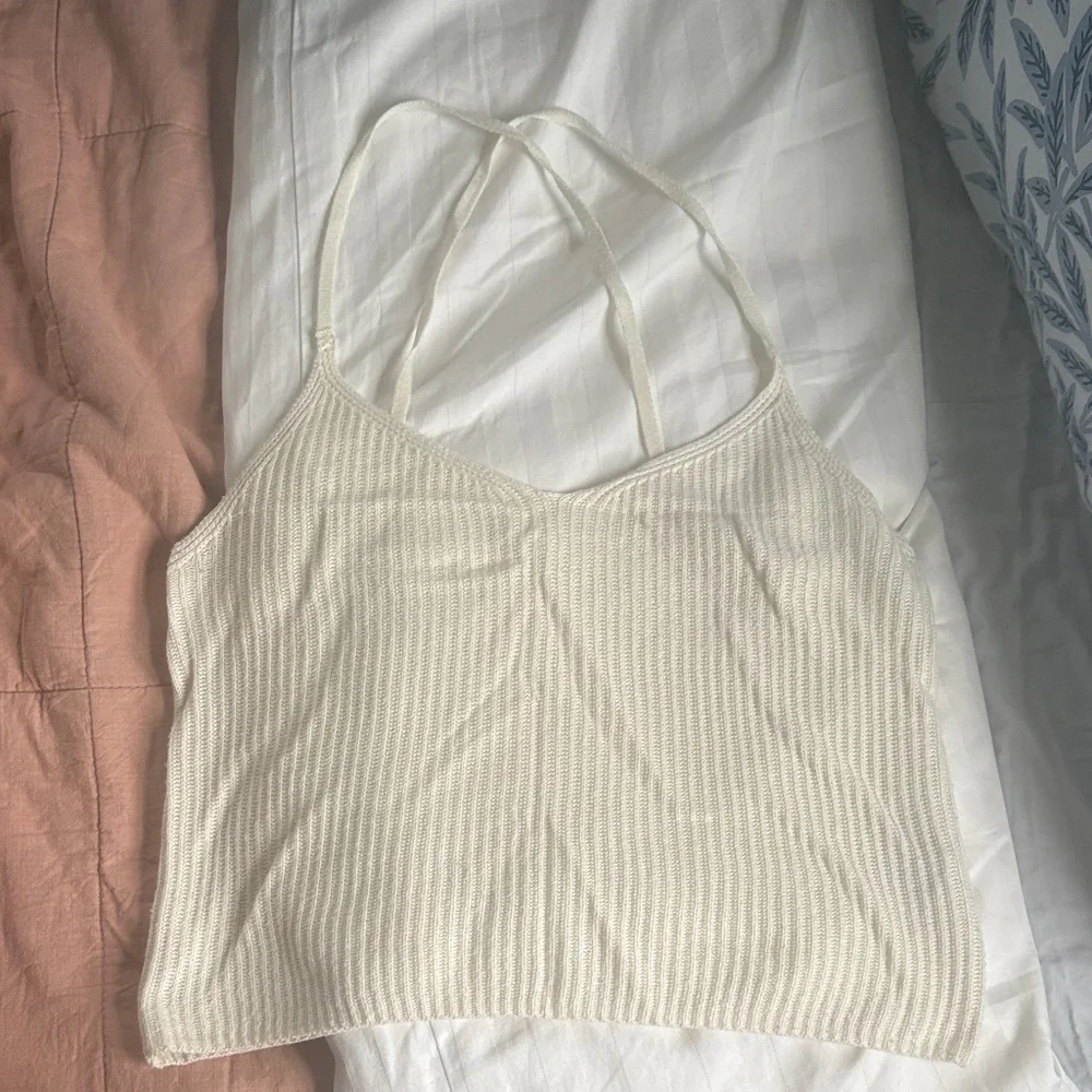 Garage Cropped Sweater Tank-Top - Picture 1 of 3